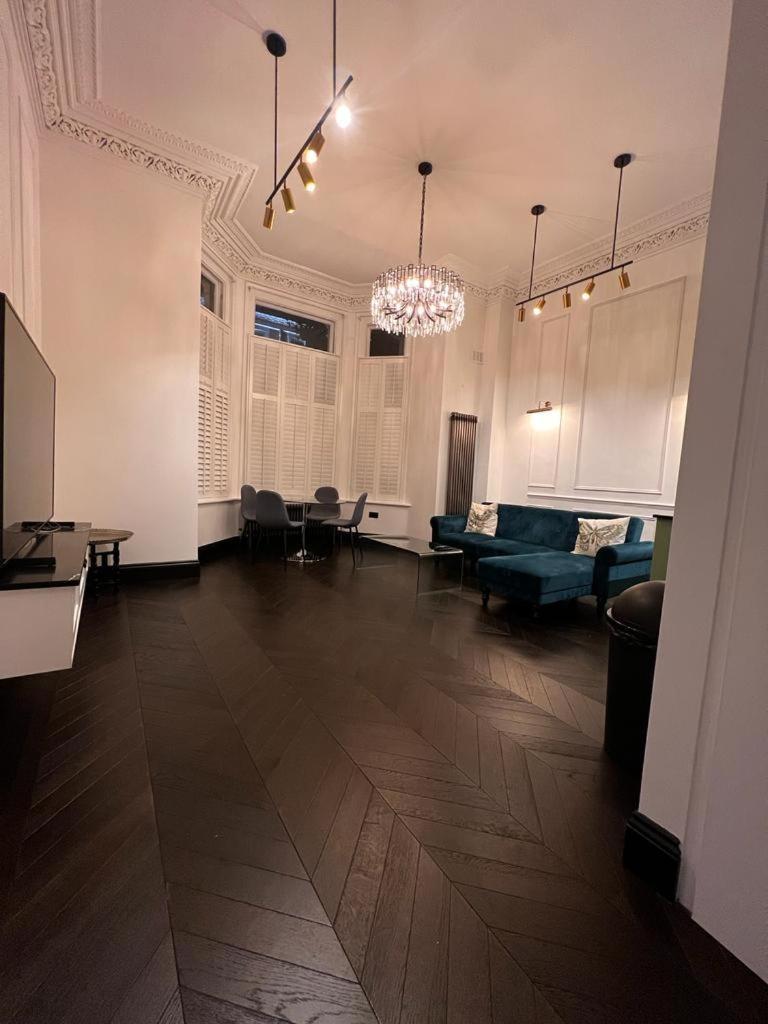 Earl'S Court Luxe Apartment London Exterior photo